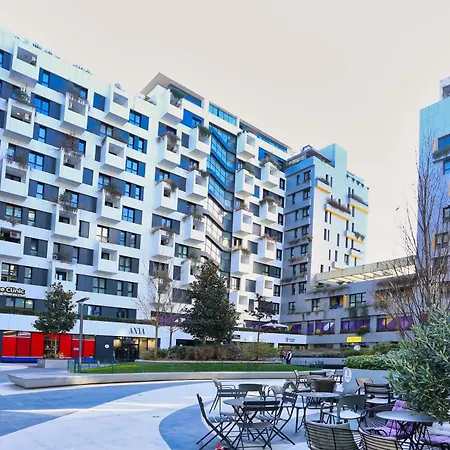 Luxurious Square 21 公寓 地拉那