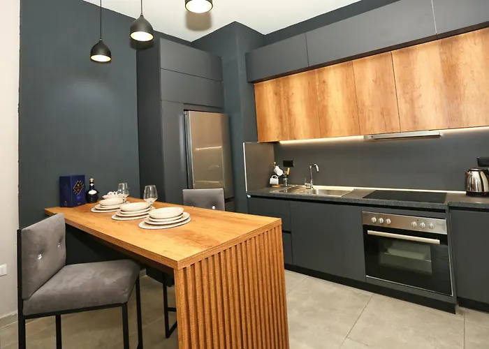 Luxurious Square 21 公寓 地拉那