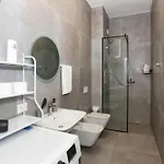 Luxurious Square 21 Апартаменты
