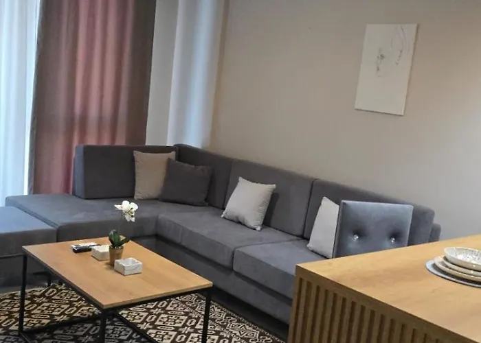 Luxurious Square 21 Daire *